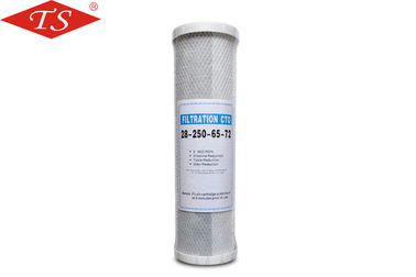 China Artículo materiales alcalinos de la cubierta de PVC del cartucho de filtro de agua del CTO de 10 pulgadas proveedor